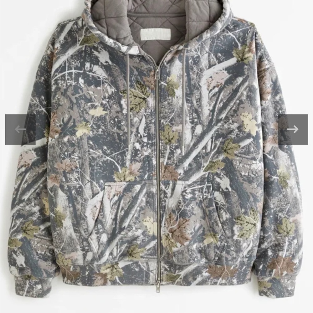 Abercrombie & Fitch camo quilted jacket super comfortable soft and heavy